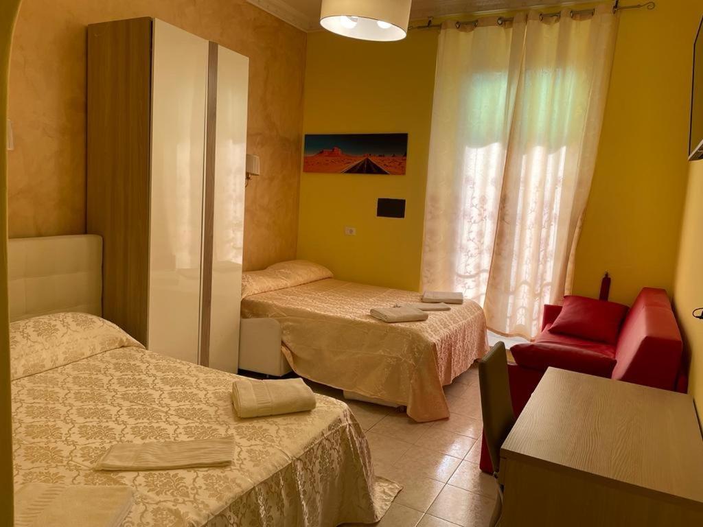 Sunrise Guest House Rom Exteriör bild